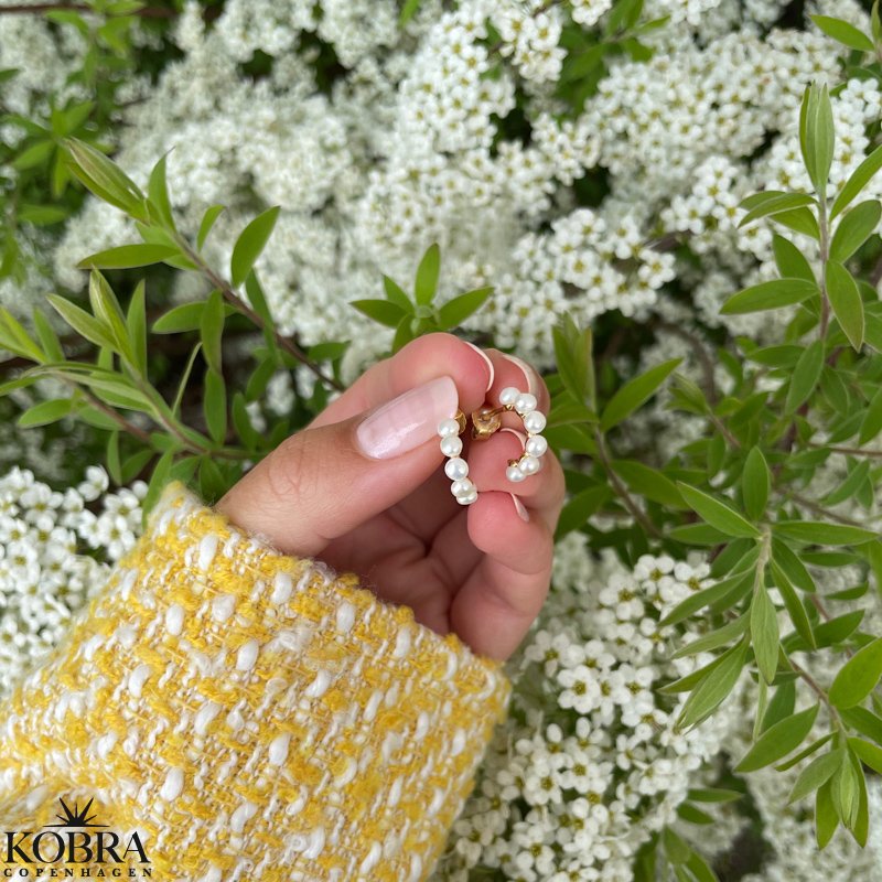 "Floria" 18 karat forgyldte reringe med ferskvandsperler