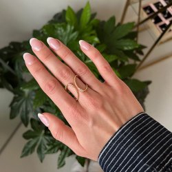 "Ivalo" V-Ring  18k forgyldt slv med guldkugler og hvide zirkonia