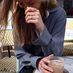 "Casablanca" 18 karat forgyldt perlering med gte ferskvandsperler