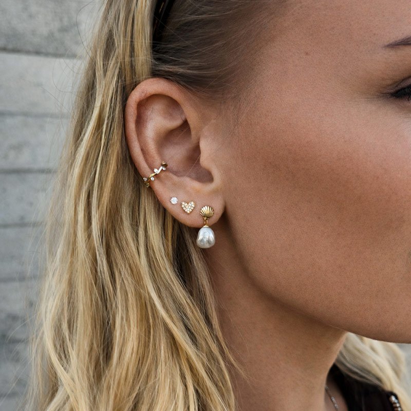 "Juliette" 18 karat gold plated heart stud earrings with stones