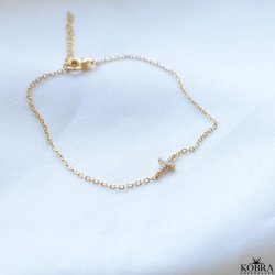 "Lucia" 18k Forgyldt armbnd med kors og zirkonia