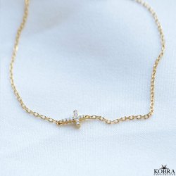 "Lucia" 18k Forgyldt armbnd med kors og zirkonia
