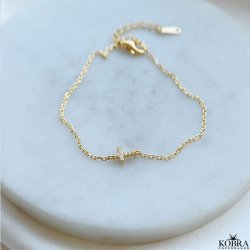"Lucia" 18k Forgyldt armbnd med kors og zirkonia
