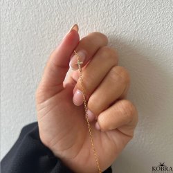 "Lucia" 18k Forgyldt armbnd med kors og zirkonia