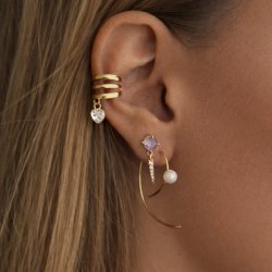 "Savannah" earcuff i 18k forgyldt s�lv med lyser�d hjerteformet zirkonia