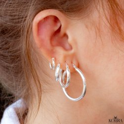 "Friday" medium slv hoops