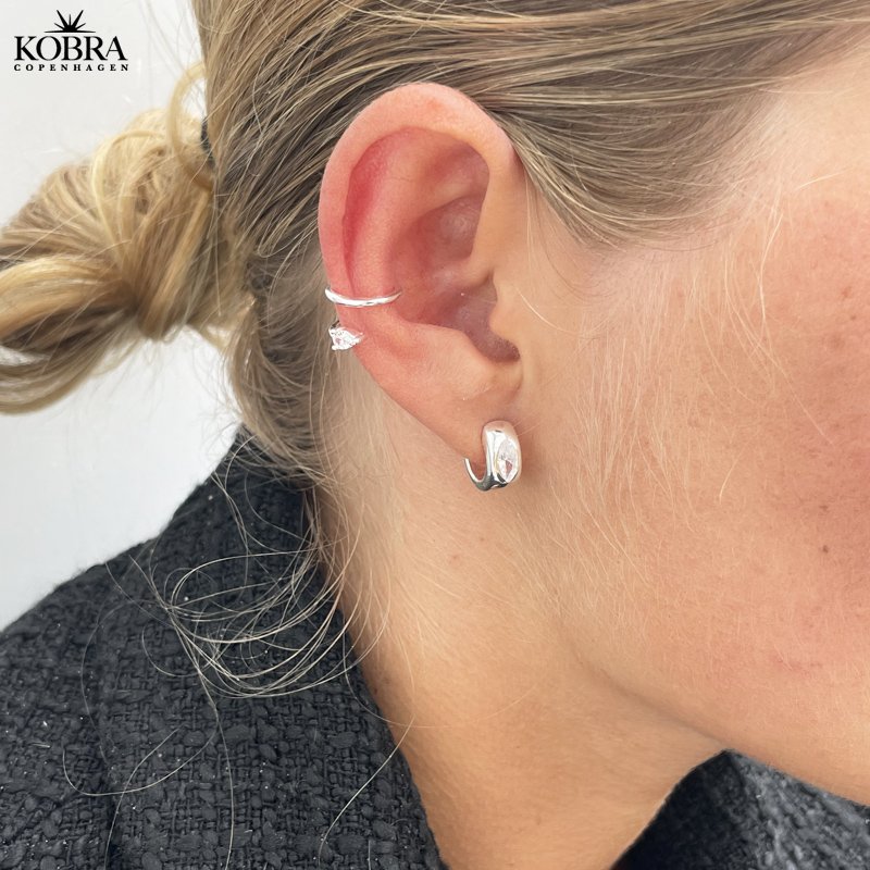 "Genie" Slv earcuff med sten