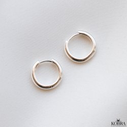 "Gina" enkle small hoops i slv