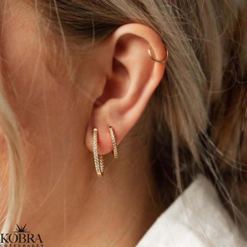 "Glitter" gold hoops with stones (medium)