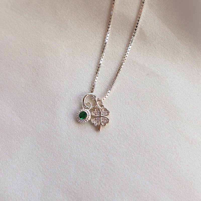 "Poise" Birthstone i s�lv eller forgyldt