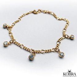 "Sanna" 18 carat gold plated ankle chain with white stones