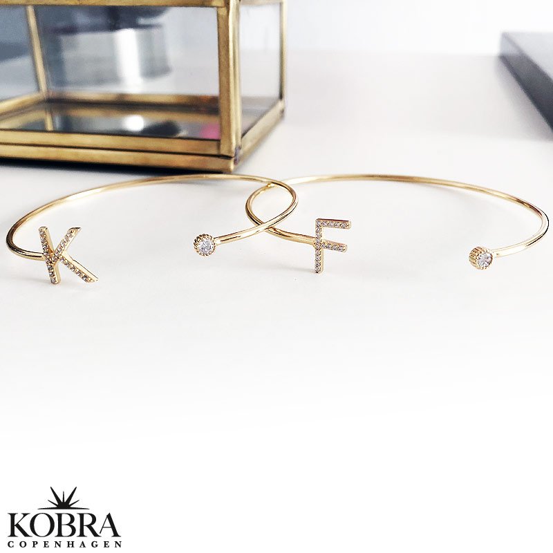 "Zoey" Personal bracelet with your initial - in silver or gold plated