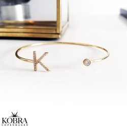 "Zoey" Personal bracelet in gold with your initial