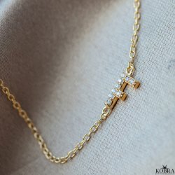 "Alias" guld armbånd med guld bogstav