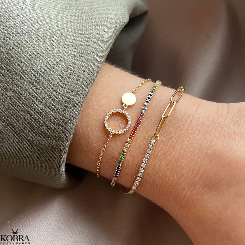 "Spring" armbnd med multifarvet sten i forgyldt