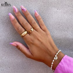 "Luna" stor chunky guld ring med hvide sten