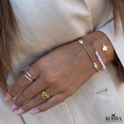 "Adine" guld ring med sten