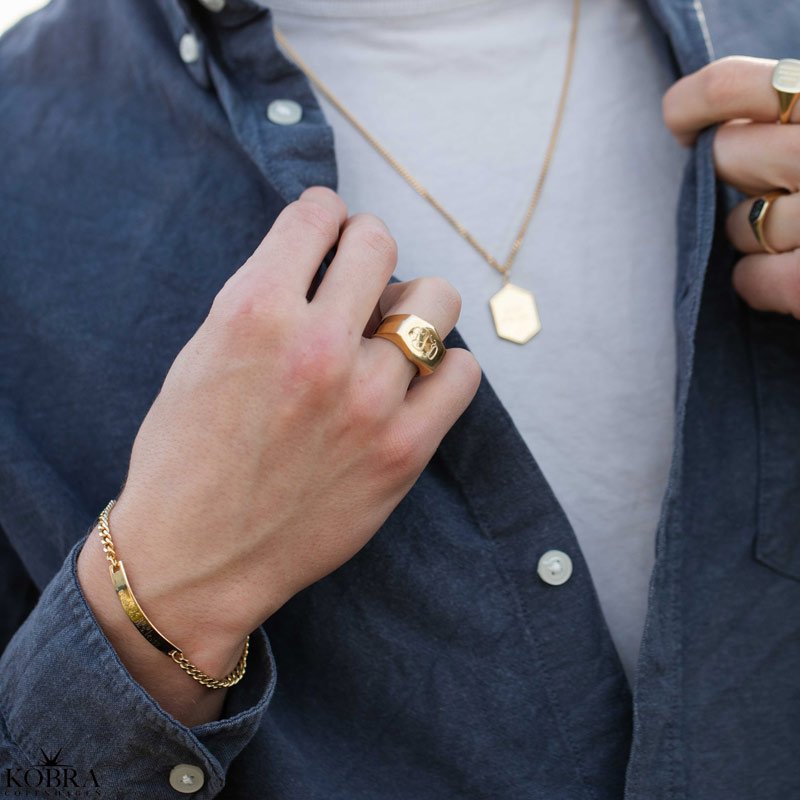 "Tokyo" 18 karat forgyldt ring / signet ring med gravering til mnd