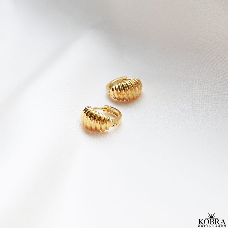 "Jenner" sm chunky guld reringe // hoops