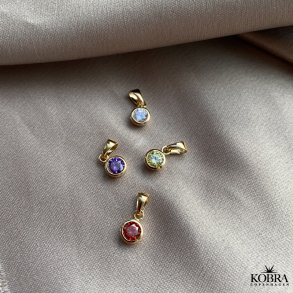 Birthstone / mnedssten  - 18 karat forgyldt charm med din fdsels-sten