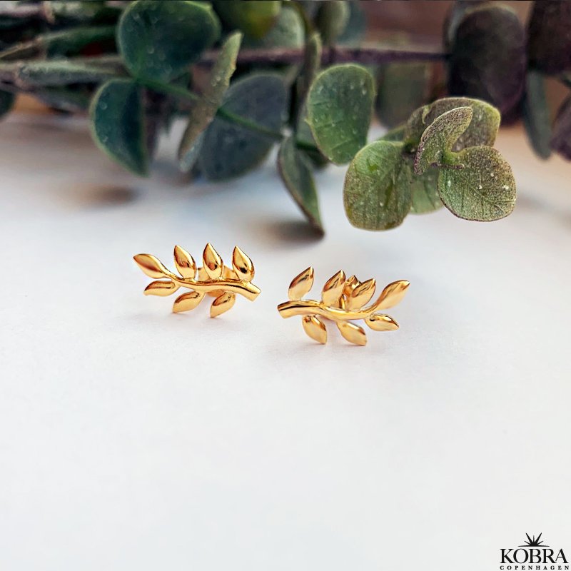 Gold earrings "Bloom" with small leaves