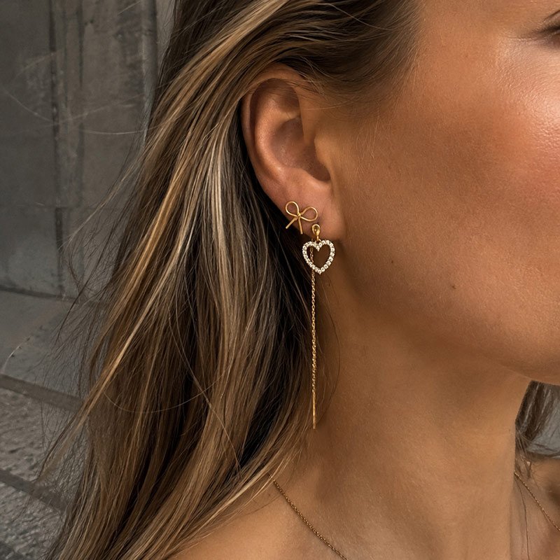 Mon Ch�ri 18K Gold Plated Heart Earrings