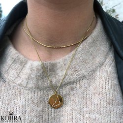 "Zodiac" stjernetegnshalskde med sten i 18 karat forgyldt