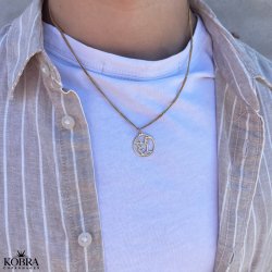 "Close to you" Hndlavet guld smykke med dine bogstaver til mnd