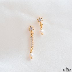 "Starla" asymmetrical gold stud earrings