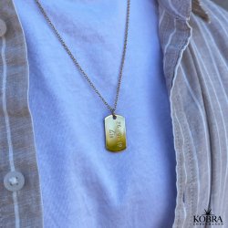 "Tyler" Dogtag in gold with personal engraving