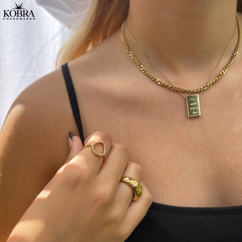 "Element"  gold-bar necklace including engraving