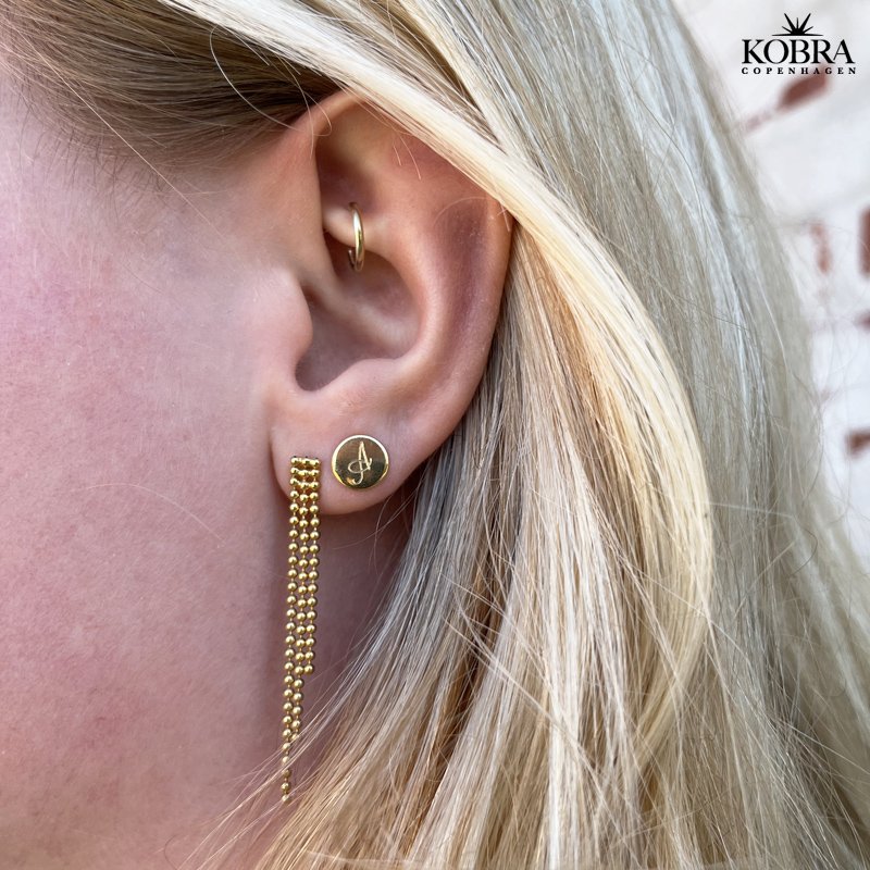 "Eternity" Small gold-plated ear studs with plate
