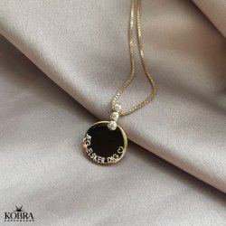"Edgy Sunday" guld halskde med sten inklusiv gravering