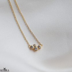 Lily" enkel guld halskde med hvide sten