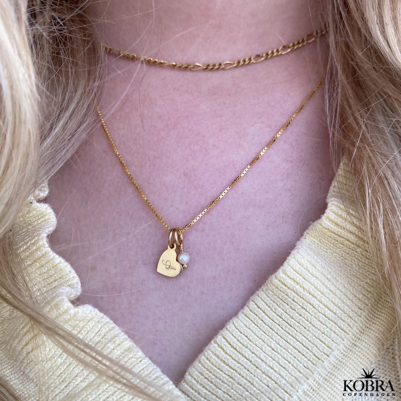 "Memories" gold heart necklace