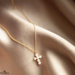 "Ethel" guld halskde med lille perlekors