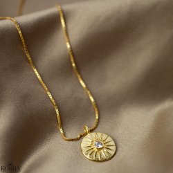 "Torino" gold-plated necklace which symbolizes the sun