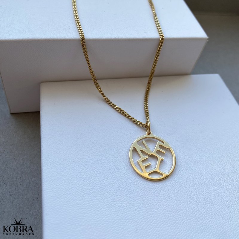 "Close to you" Hndlavet guld smykke med dine bogstaver til mnd
