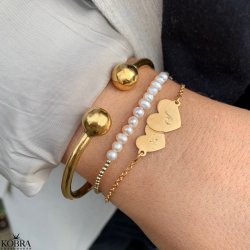 "Mila" 18 carat gold plated bracelet with gold hearts and your personal engraving
