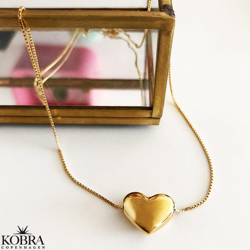  "Aura" hjerte halsk�de inklusiv gravering