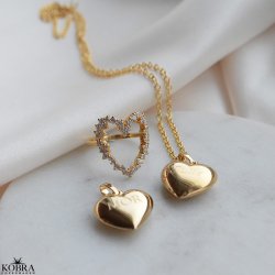 "Mikami" 18 carat gold-plated heart ring with white zirconia stones