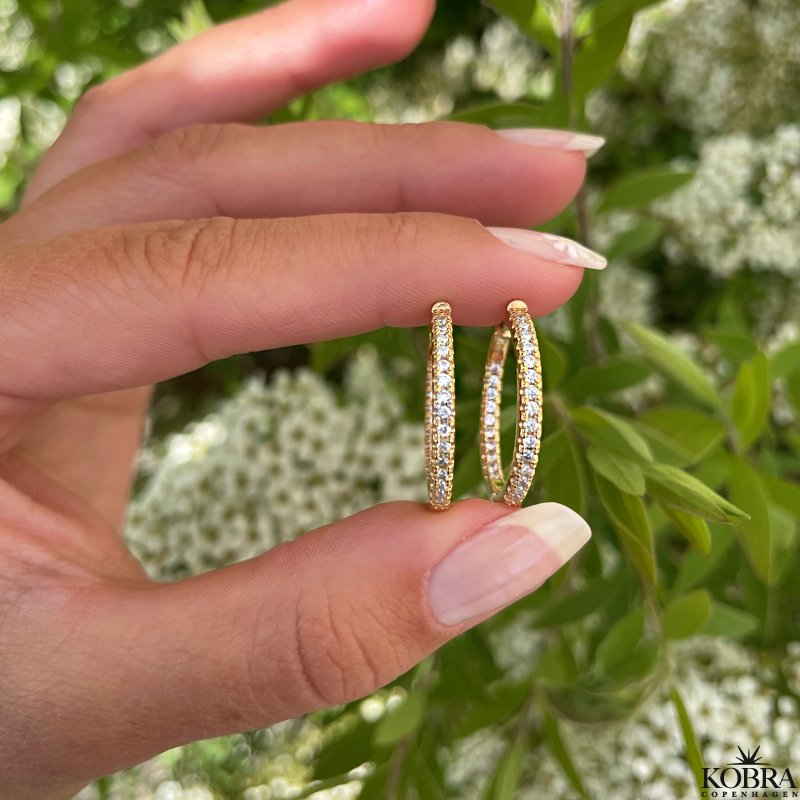 "Glitter" gold hoops with stones (medium)