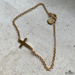 "Trust" Konfirmations smykke, guld armbnd med guld kors og personlig gravering