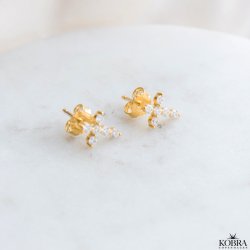 "Kaia" guld kors restik med sten 