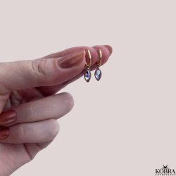 "Lyra" sm guld hoops med lilla glassten