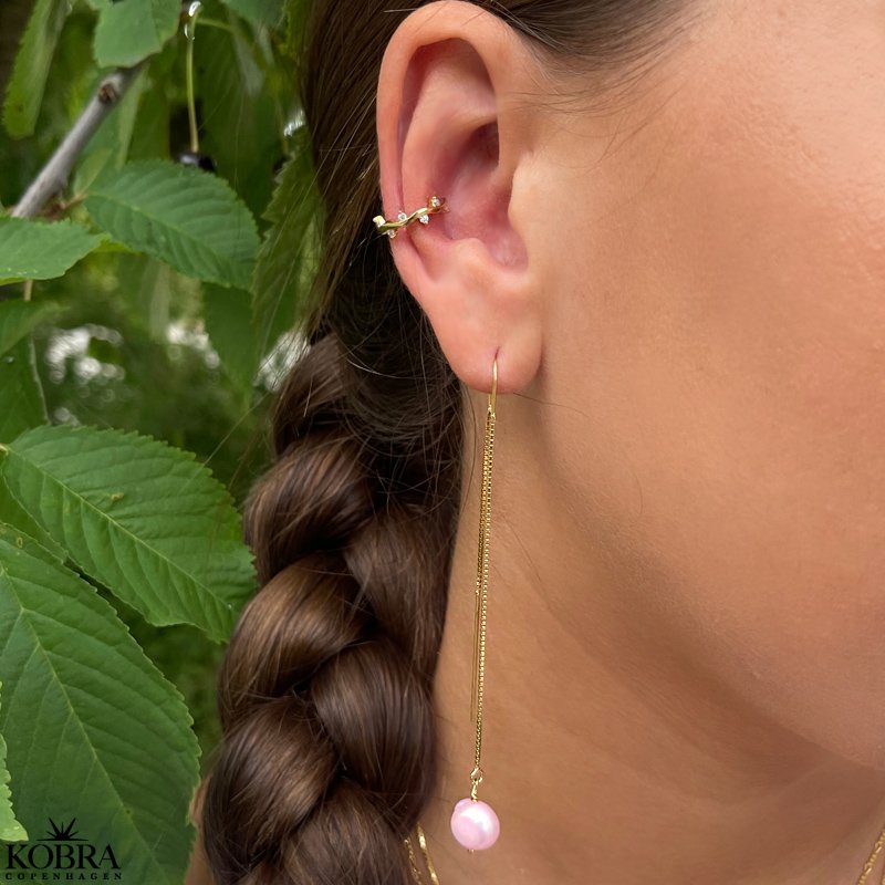 "Pina" guld reringe med lyserde perler 