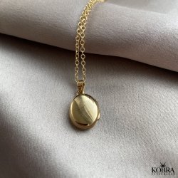 "Sara" lille oval forgyldt medaljon med personlig gravering