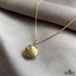 "Jasmine" 18 karat forgyldt rund medaljon med hjerter