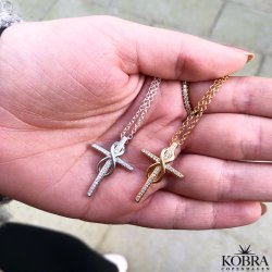 "Allana" kors halskde med Infinity i slv