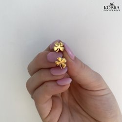 "Felicity" Small four-leaf clover earrings in gilt